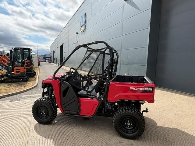 Honda Pioneer 520