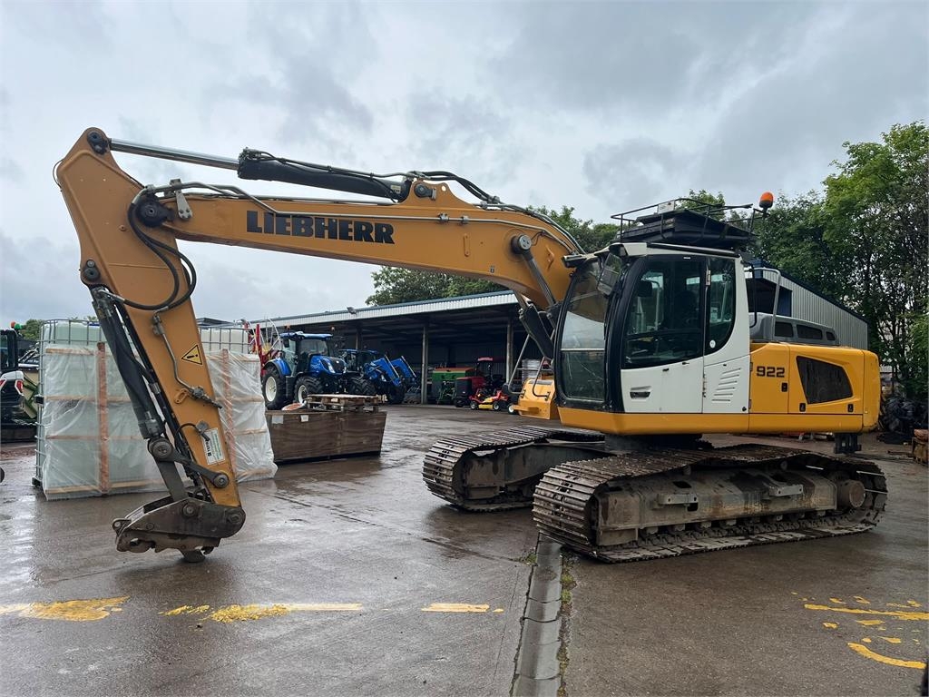 Liebherr R922LC