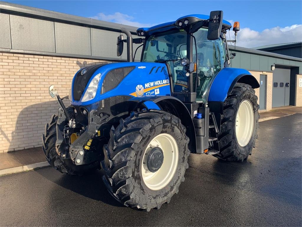 Tracteur agricole New Holland T7.225 Auto Command — occasion 2024, 1 629 h