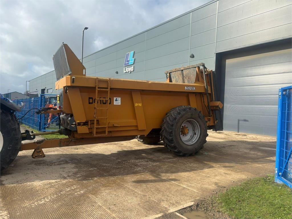 Richard Western D4100