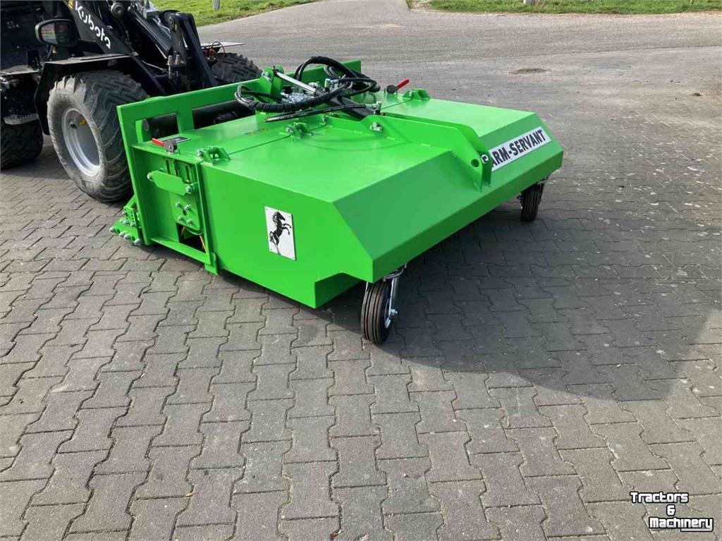 Farm servant mestverzamelaar - paddock cleaner