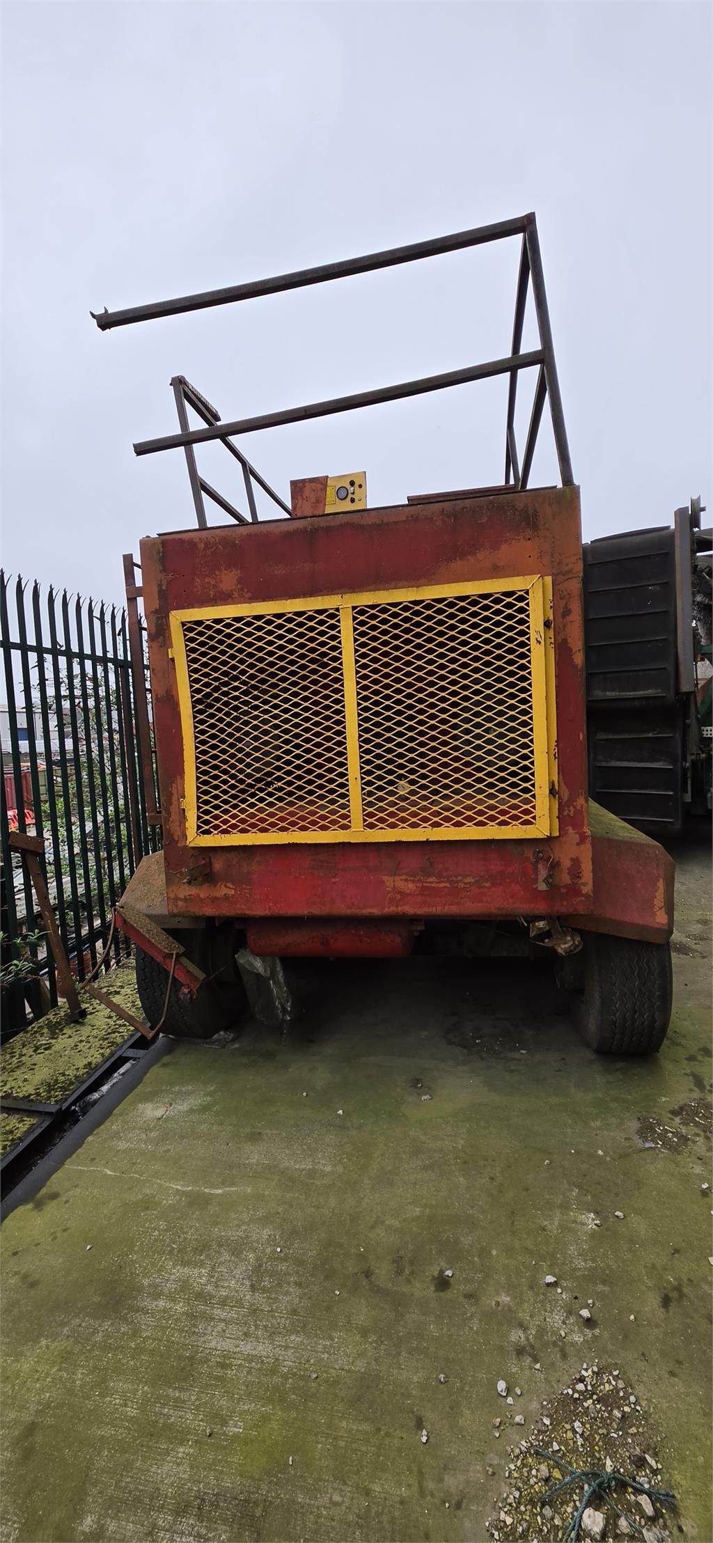 Extec Twin-shaft Shredder Crusher