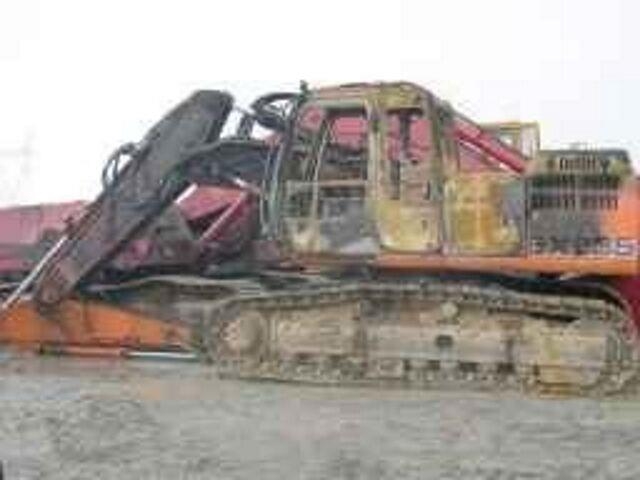 Fiat-Hitachi EX235