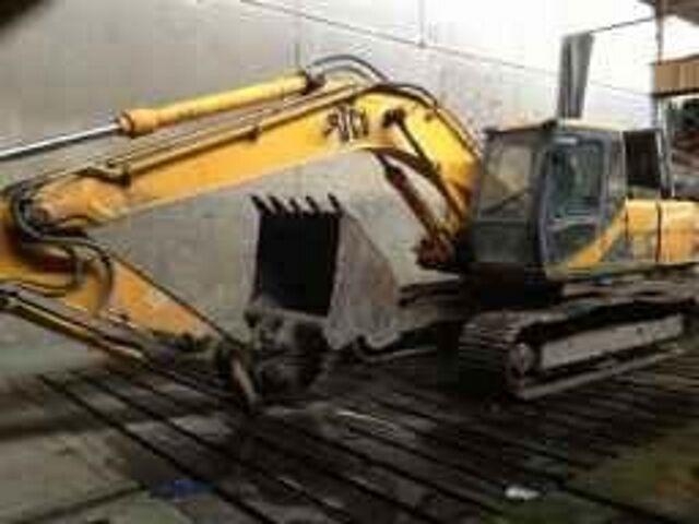 JCB JS200S
