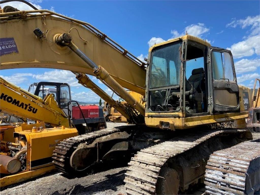 Komatsu PC340-6