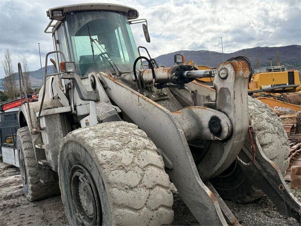 Liebherr 580