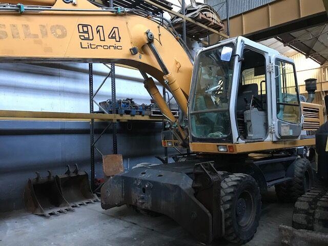 Liebherr 914B