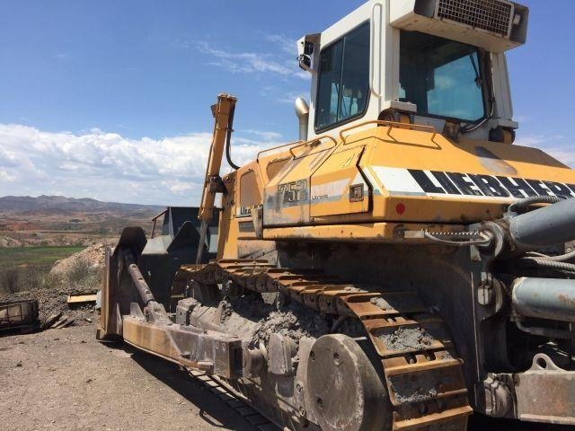 Liebherr PR752