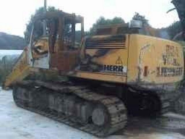 Liebherr R934B