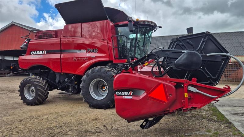 Case IH Axial Flow 7140 4WD og med Xflow