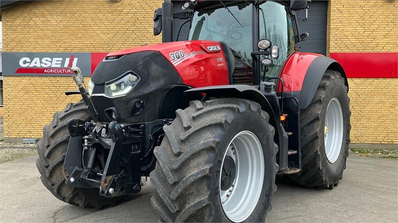 Case IH Optum 300 CVX