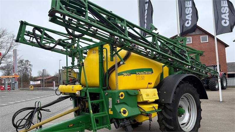 John Deere 740i 24M