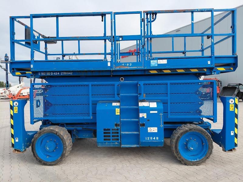 Nacelle à ciseaux Genie GS-5390 RT — occasion 2015