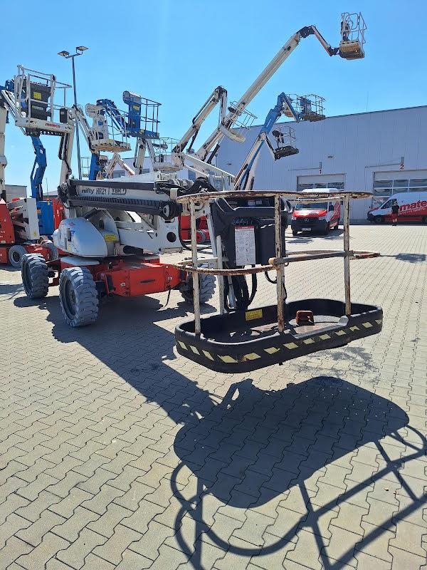 Nacelle articulée Niftylift HR21 HYBRID 4X4 — occasion 2015