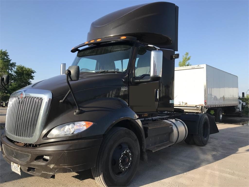 International RH DAYCAB