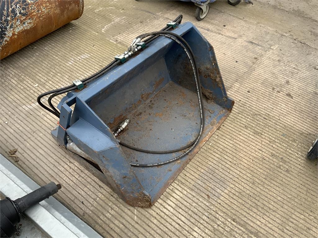 3Ft Tip Toe Bucket