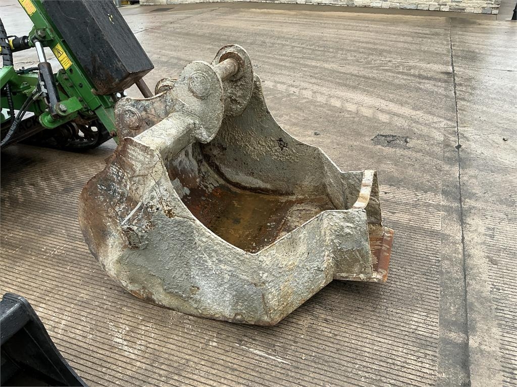 4 Ft Concrete Pouring Bucket