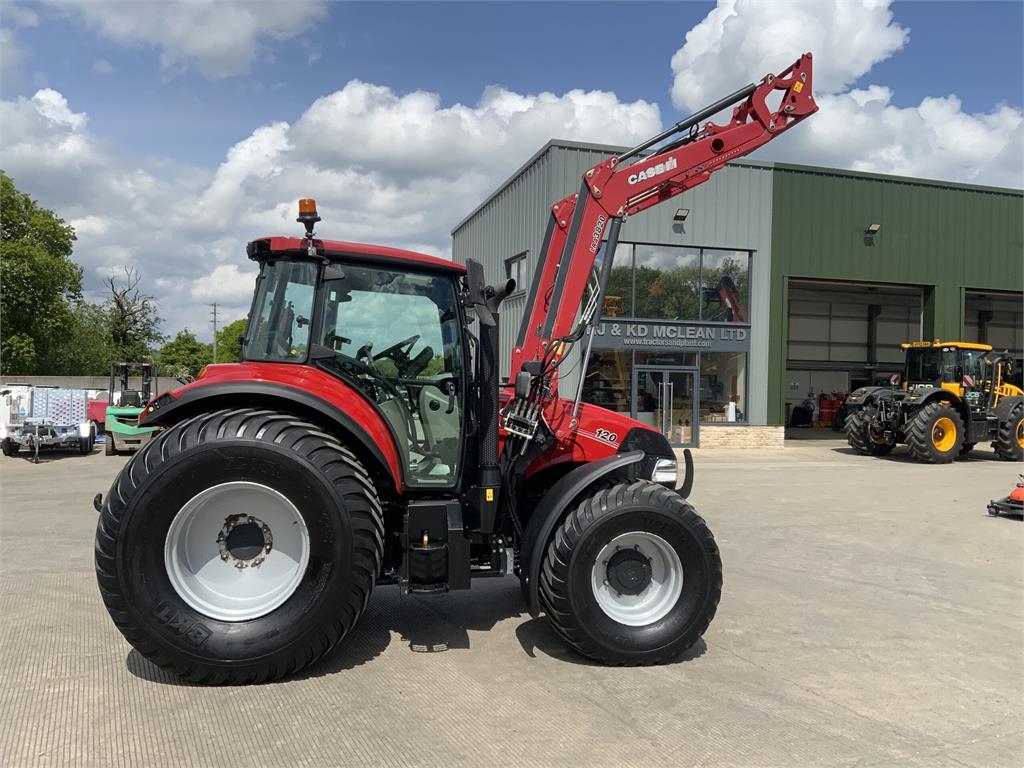 Case IH luxxum 120 Tractor (ST26500)