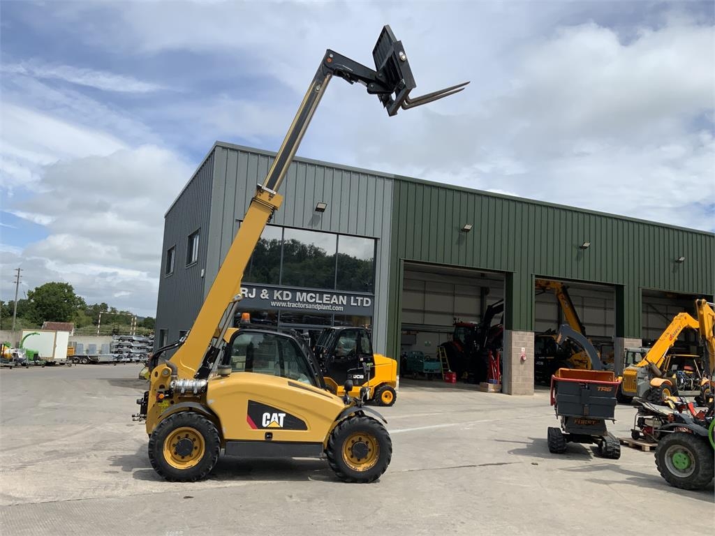 CAT TH255C Compact Telehandler (ST27036)