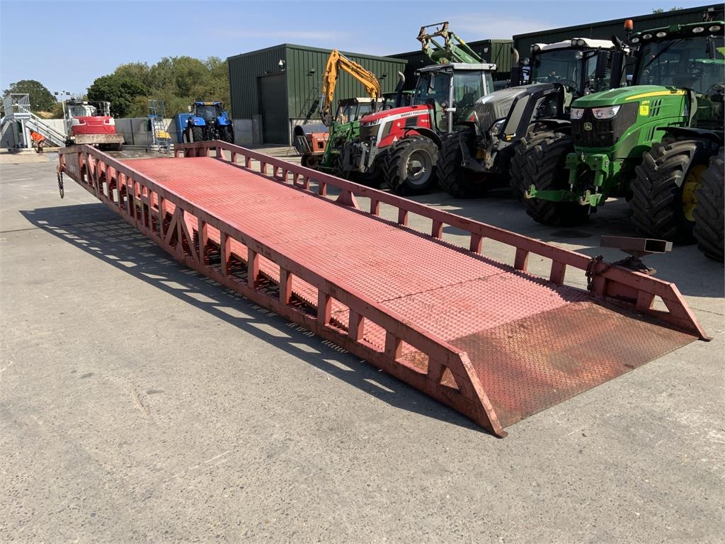 Chase Equipment Titan Tonne Loading Ramp (ST27162)