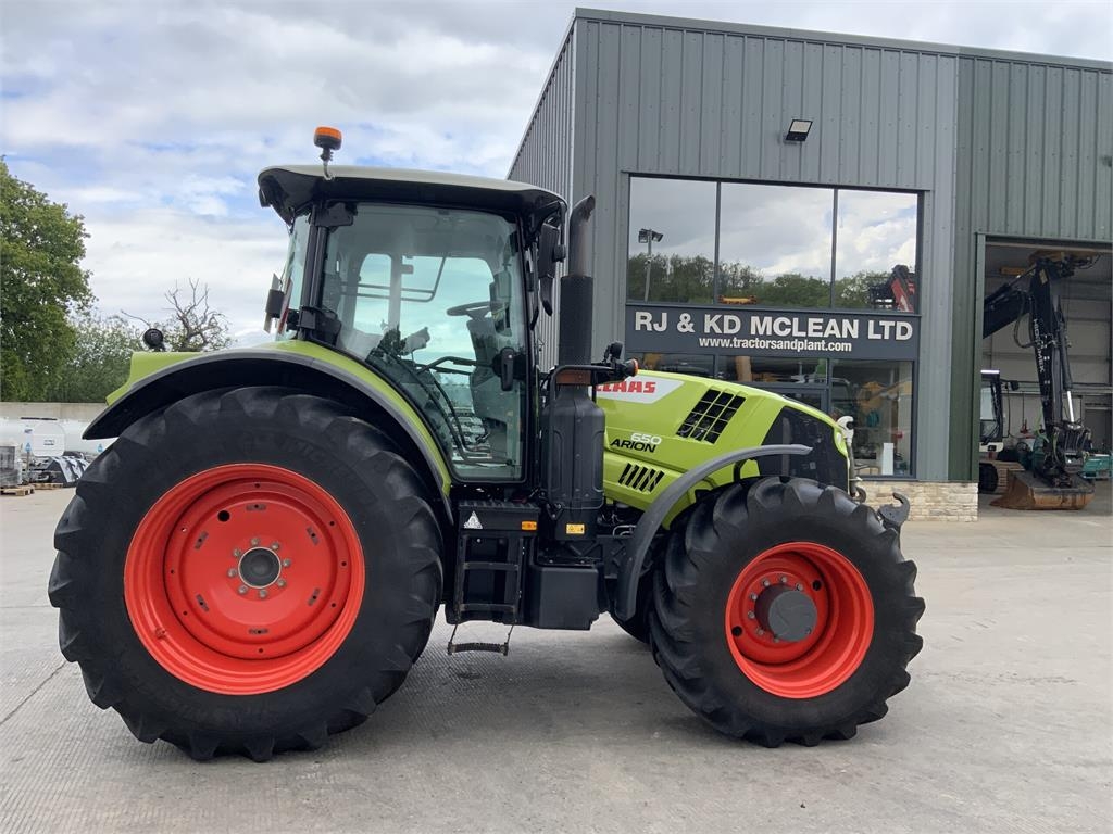 CLAAS 650 Arion Tractor (ST25367)