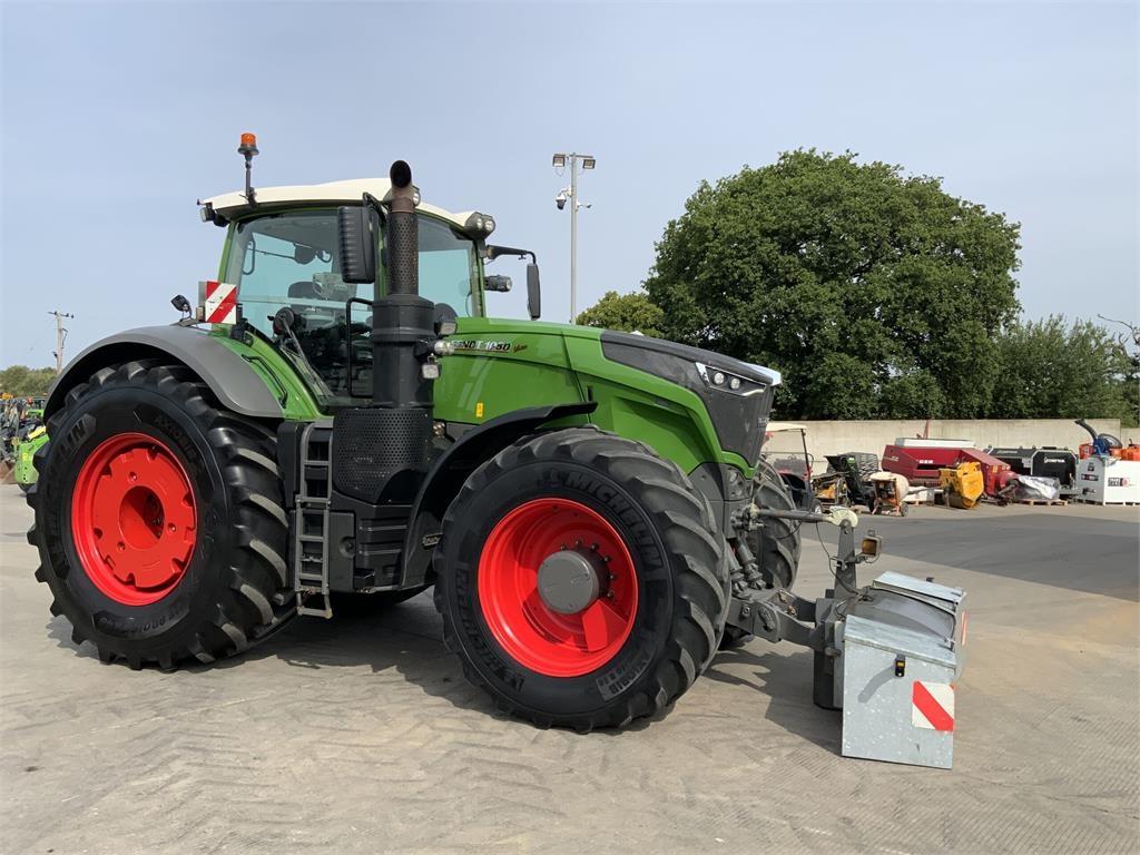 Fendt 1050 Profi plus Tractor (ST27261)