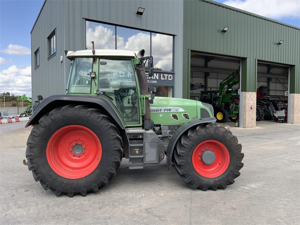 Fendt 716 Tractor (ST25458)