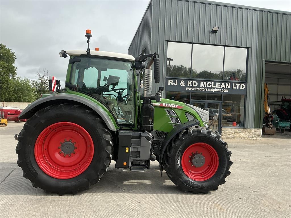 Fendt 720 Profi Plus Tractor (ST26896)
