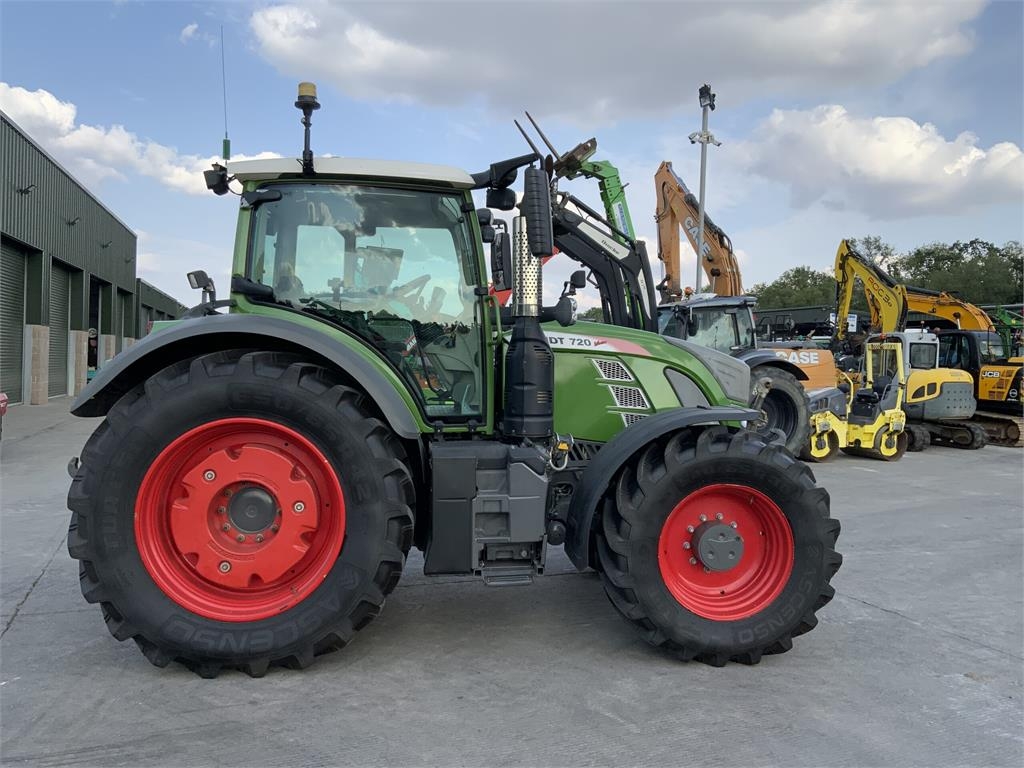 Fendt 720 Profi Plus Tractor (ST26908)