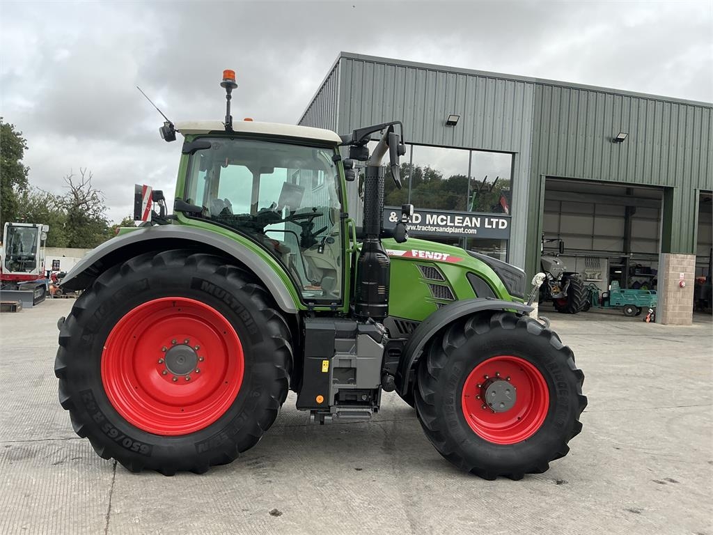 Fendt 722 Profi Plus Tractor (ST27324)