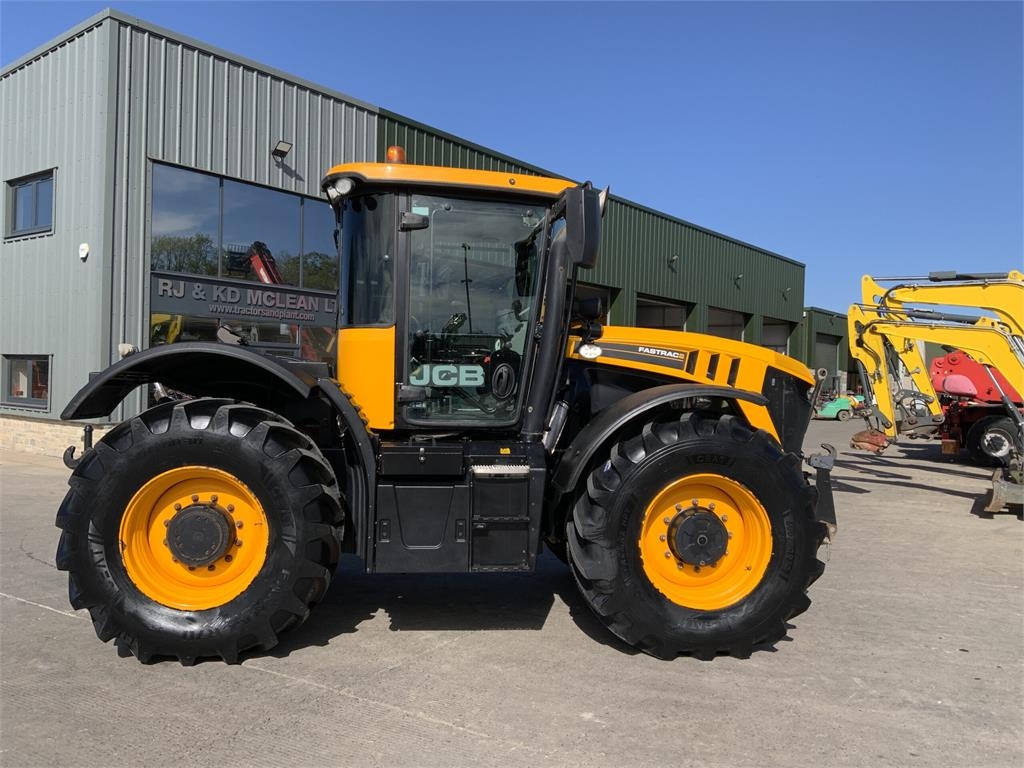 JCB 4220 Fastrac Tractor (ST26453)