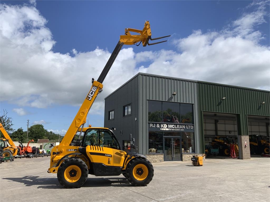 JCB 532-70 Agri Telehandler (ST25501)