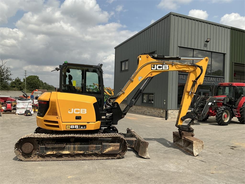 JCB 85Z-1 Ground Worker Digger (ST27016)