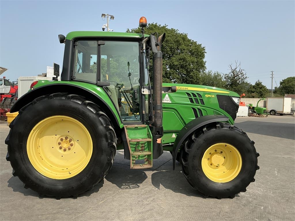 John Deere 6115M Tractor (ST26012)