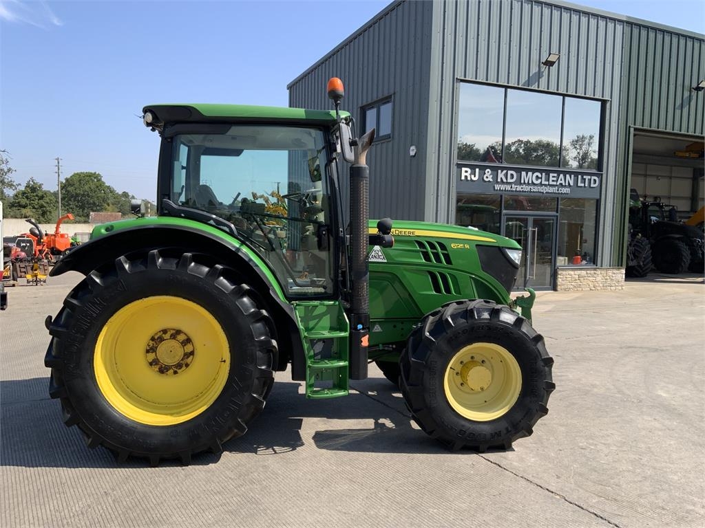 John Deere 6125R Tractor (ST26918)