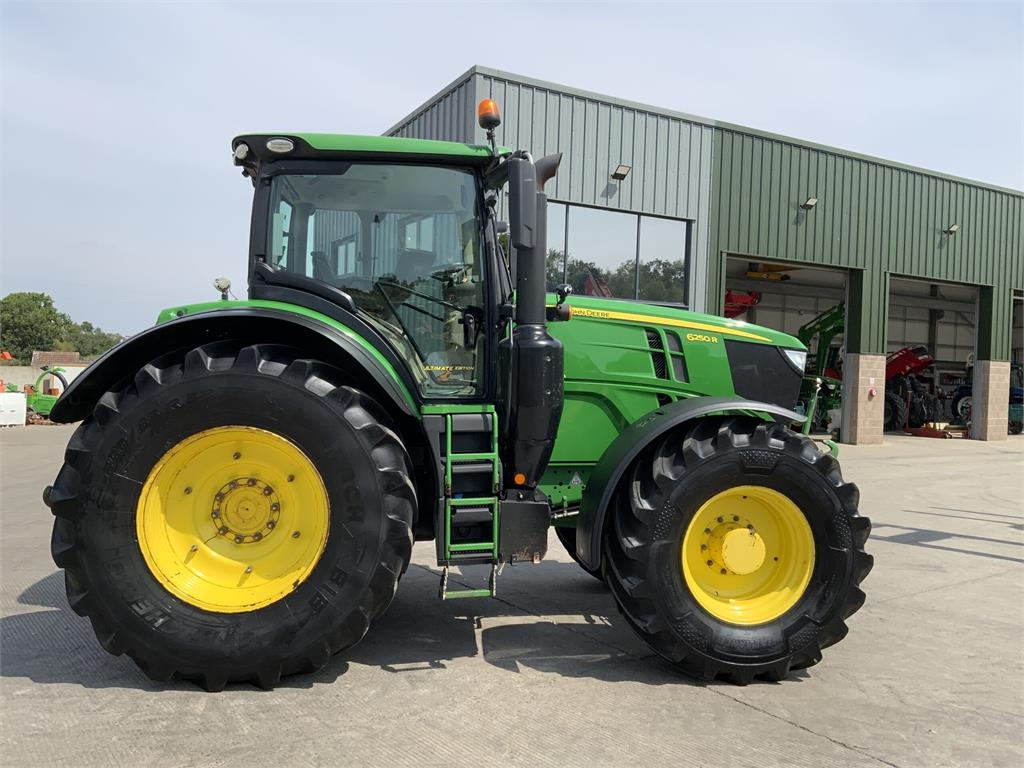 John Deere 6250R Ultimate Edition Tractor (ST27255)