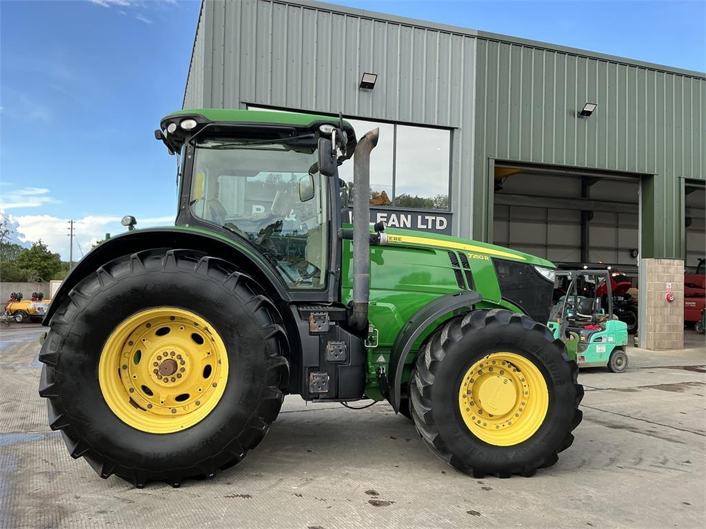 John Deere 7250R Tractor (ST24557)