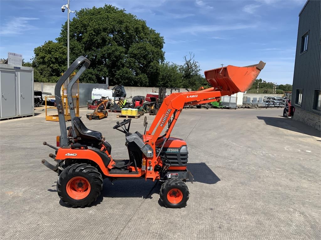 Kubota BX2200 Compact Tractor (ST26670)