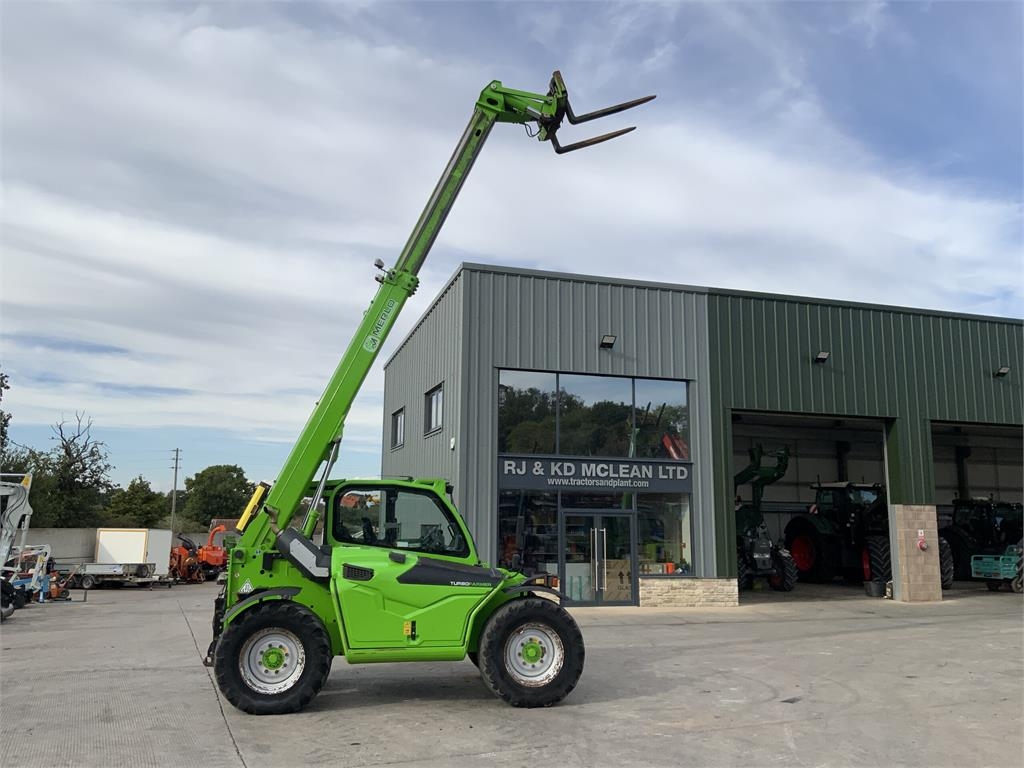 Chariot télescopique Merlo TF42.7-140 CVTronic Turbo Farmer (ST26 — occasion