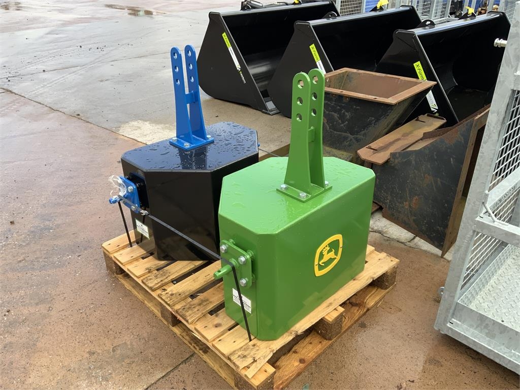 New 650Kg John Deere &amp; New Holland Weight Bloc