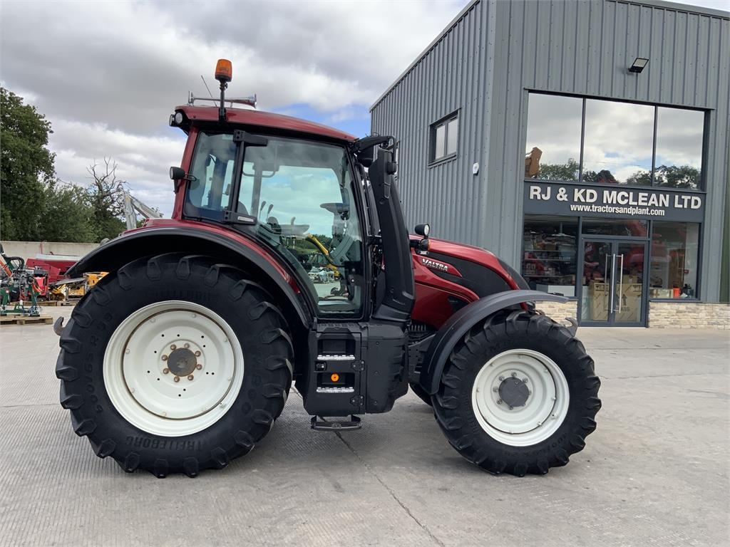 Valtra N134 Active Unlimited Tractor (ST27222)