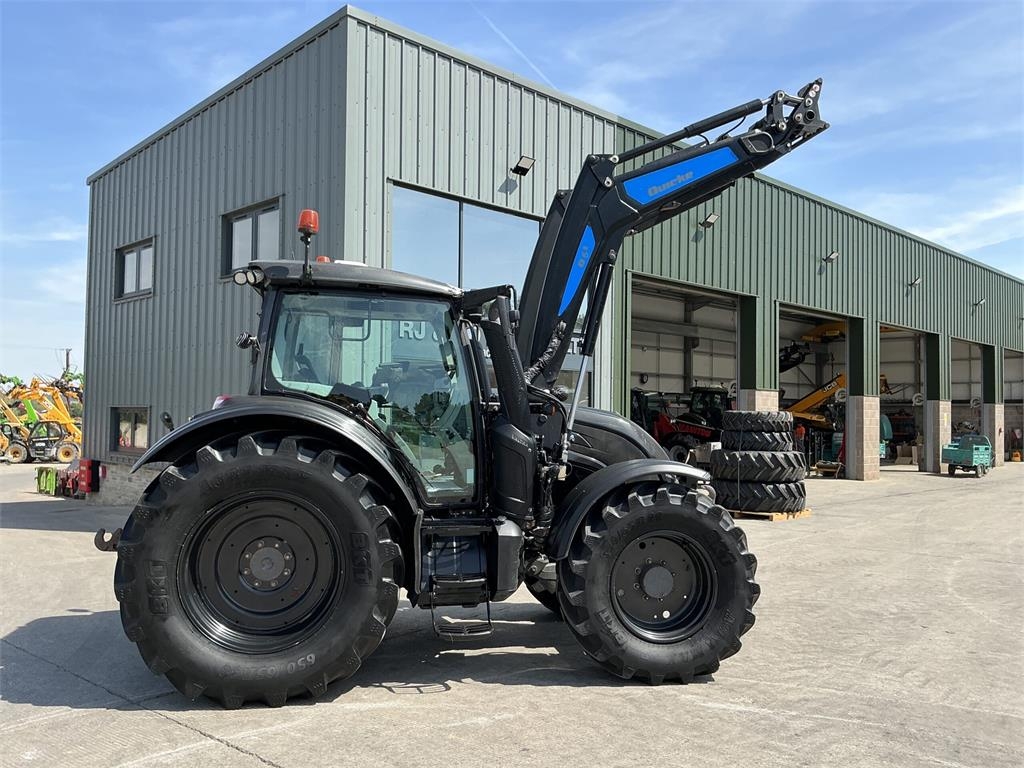 Valtra N174 Unlimited Tractor (ST27280)
