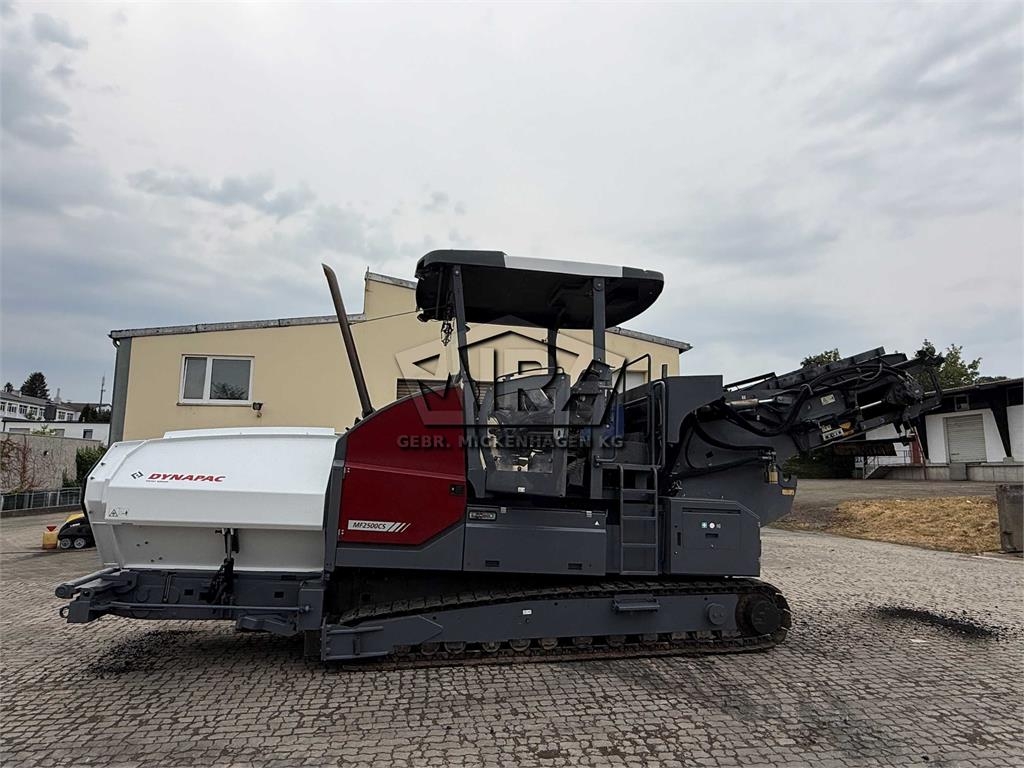 Convoyeur Dynapac MF 2500 CS — occasion 2014, 6 556 h