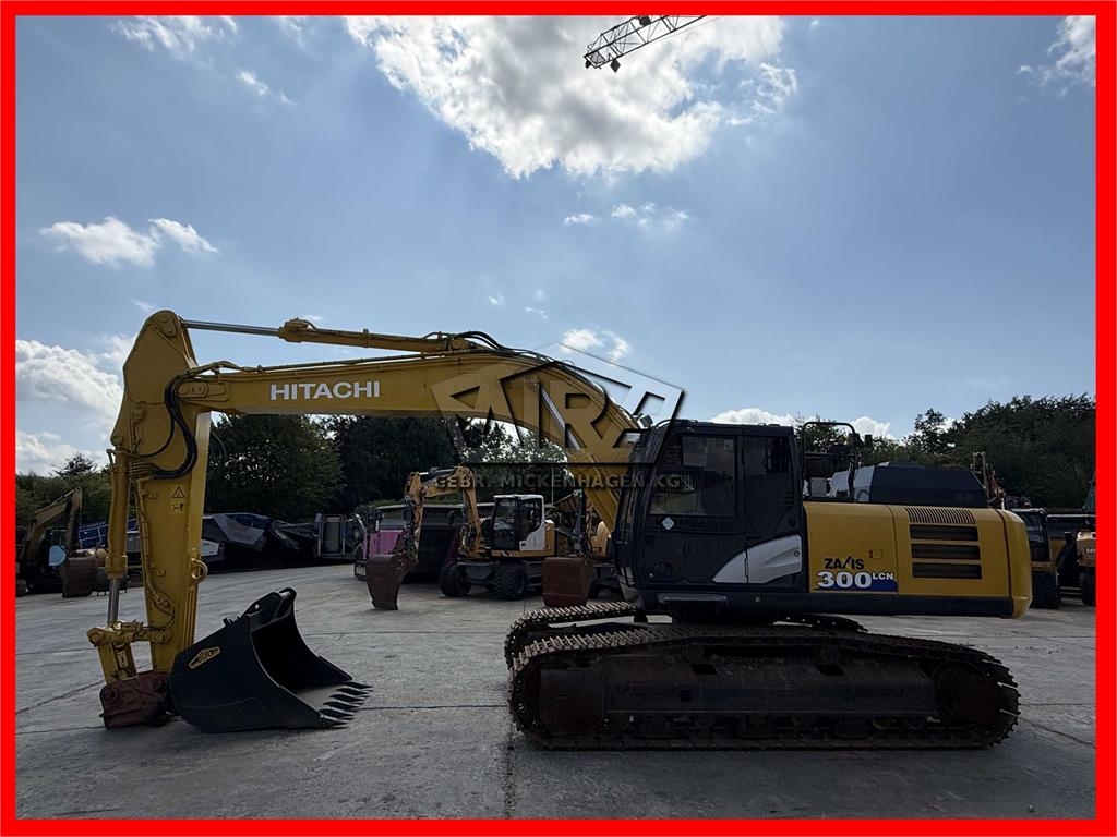 Pelle sur chenilles Hitachi ZX 300 LCN-6 — occasion 2018, 10 568 h