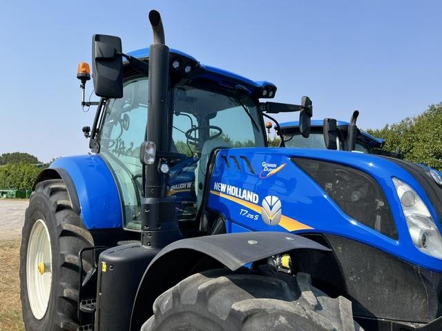 New Holland T7.215 S