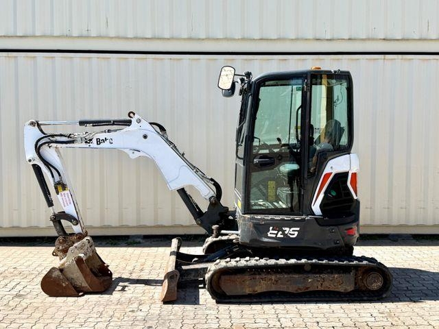 Mini-pelle Bobcat E26 / 2021 BJ / 2 x Löffel / 2.187 H — occasion 2021, 2 187 h