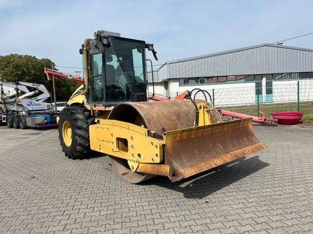 Rouleau monocylindre Caterpillar CS - 563 E / Walzenzug / 6 Zylinder / Planiersch — occasion 2007, 2 202 h
