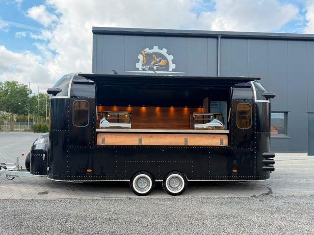 Remorque Evento Mobile Retro-Liner ähnlich Airstrem — occasion 2025