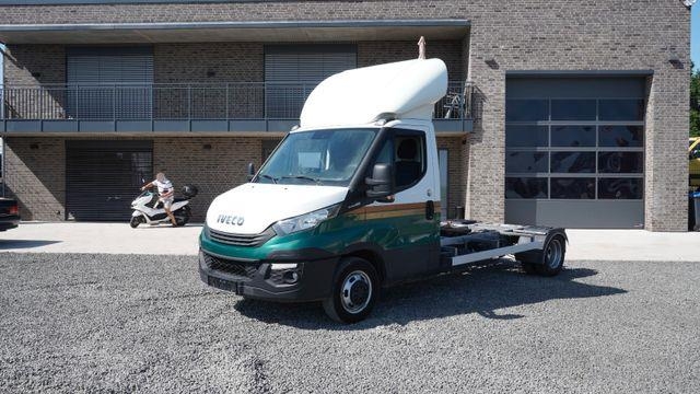 Iveco 35C21 SZM Doppelbereifung Klima City Sattel