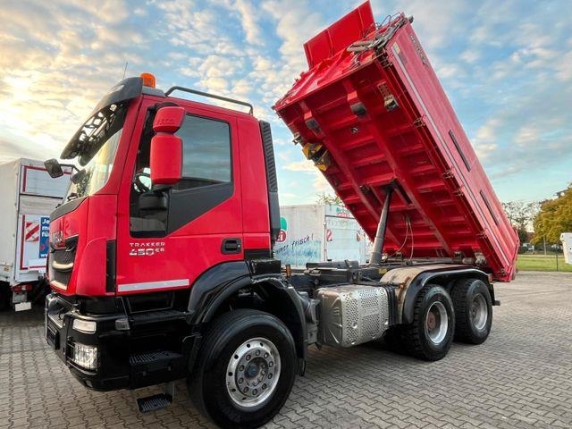 Iveco 450. platt-platt Retarder Top Top AD260t